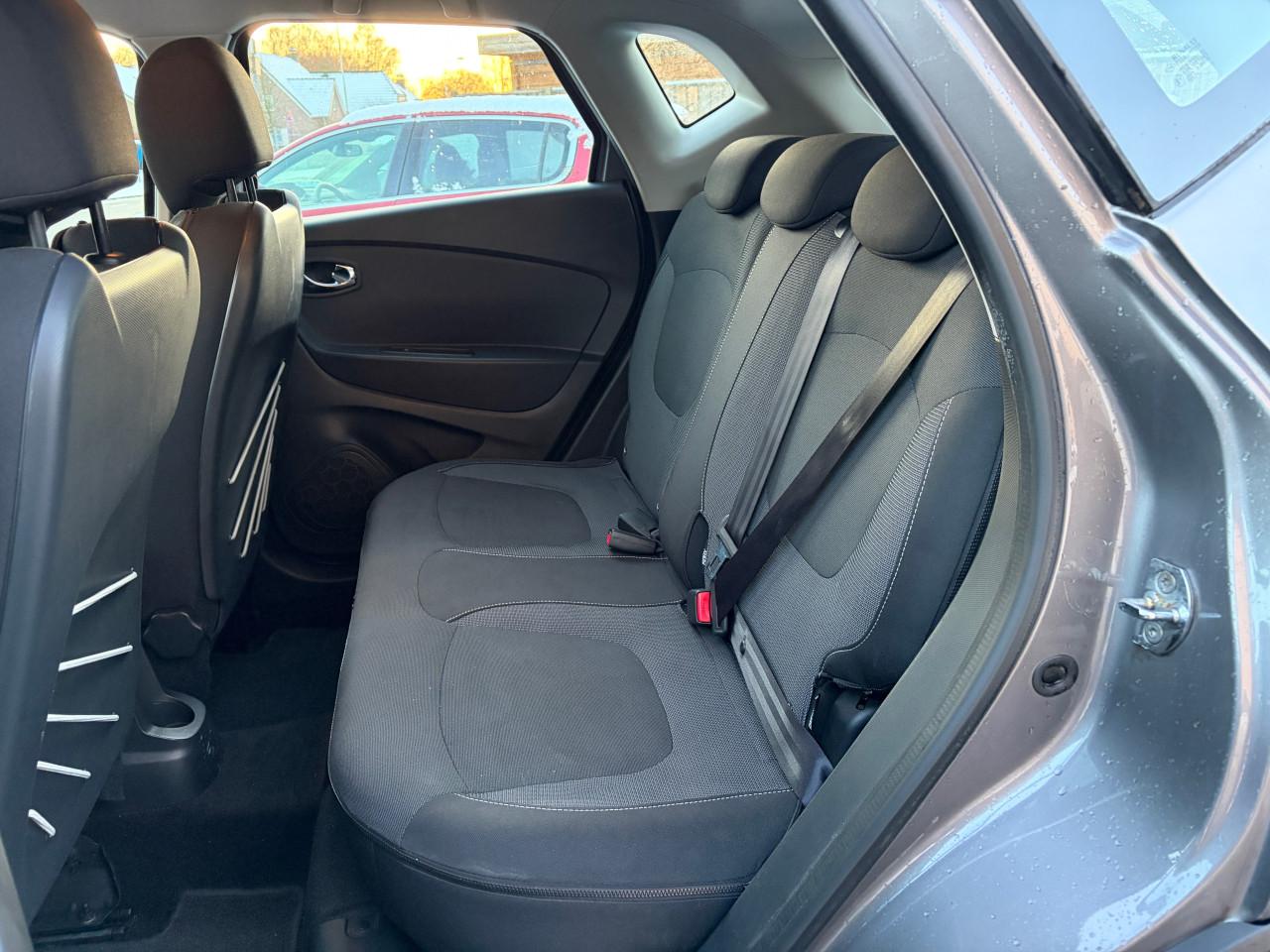 Renault Captur 0.9 TCe Dynamique Airco Navi Keyless CCT Trekhaak