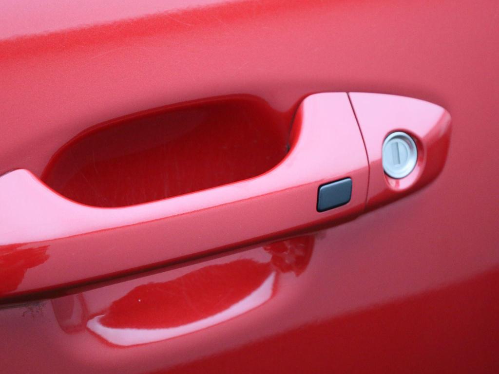 Kia Stonic 1.0 t-gdi mhev dynamicplusline | lmv | navigatie | parkeer senso
