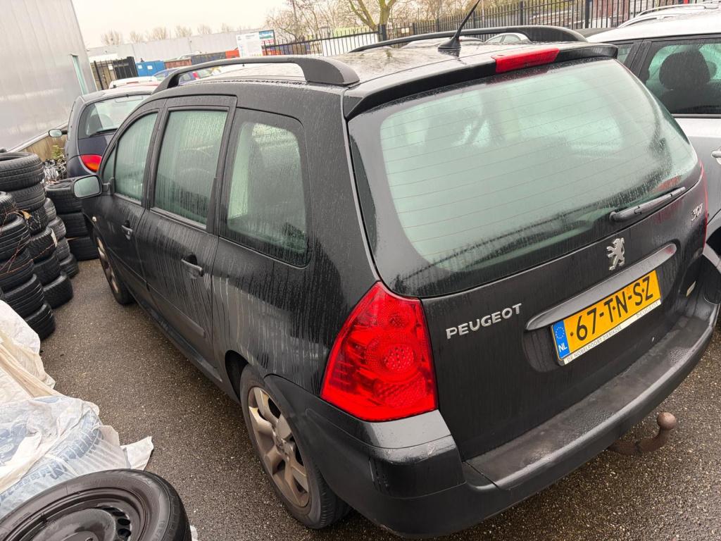 Peugeot 307 break 2.0-16v premium/export/handel/lees tekst/apk verlopen/