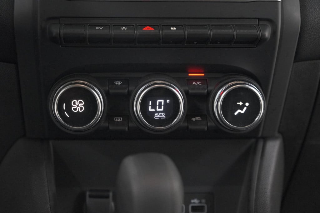 Renault Captur 1.6 e-tech full hybrid 145 techno | pack full screen | camer