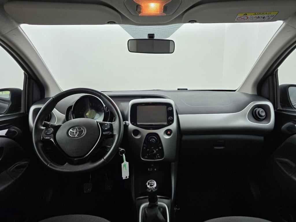 Toyota Aygo occasion 1.0 vvt-i x-play | zwart | tweedehands toyota aygo | a