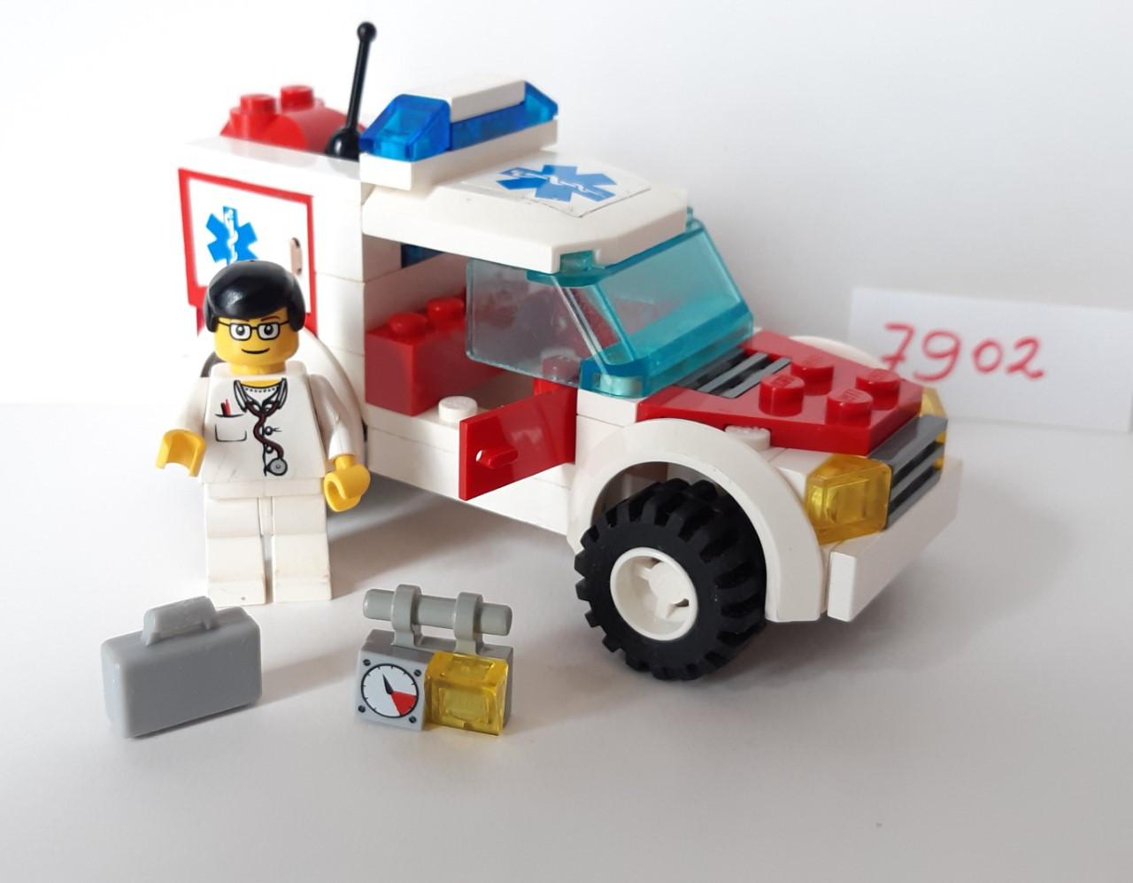 Lego City 7902: ziekenhuis, ambulance, ziekenauto