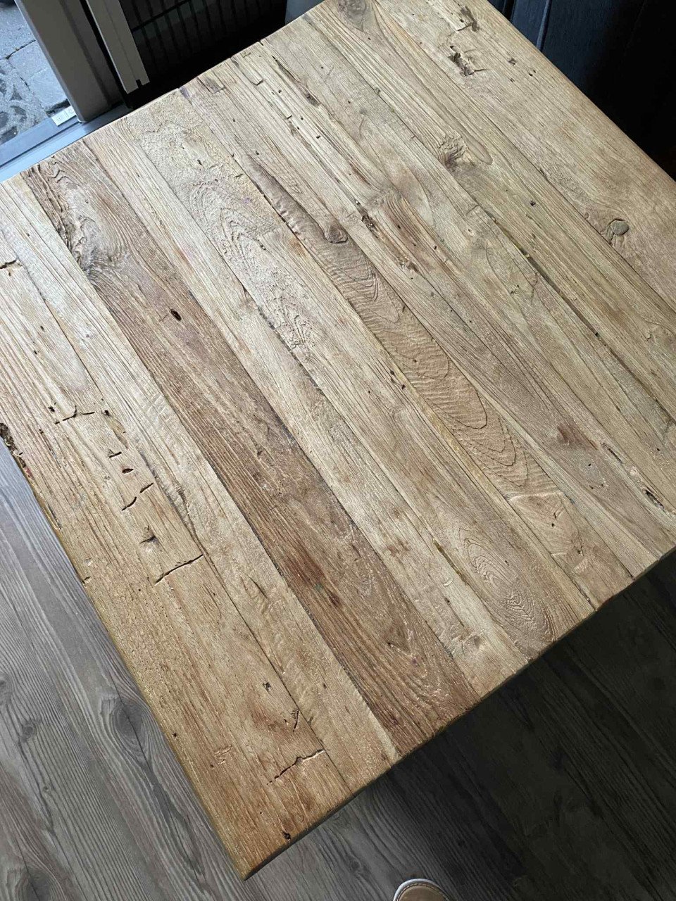 Houten salontafel, gerecycled hout, robuust