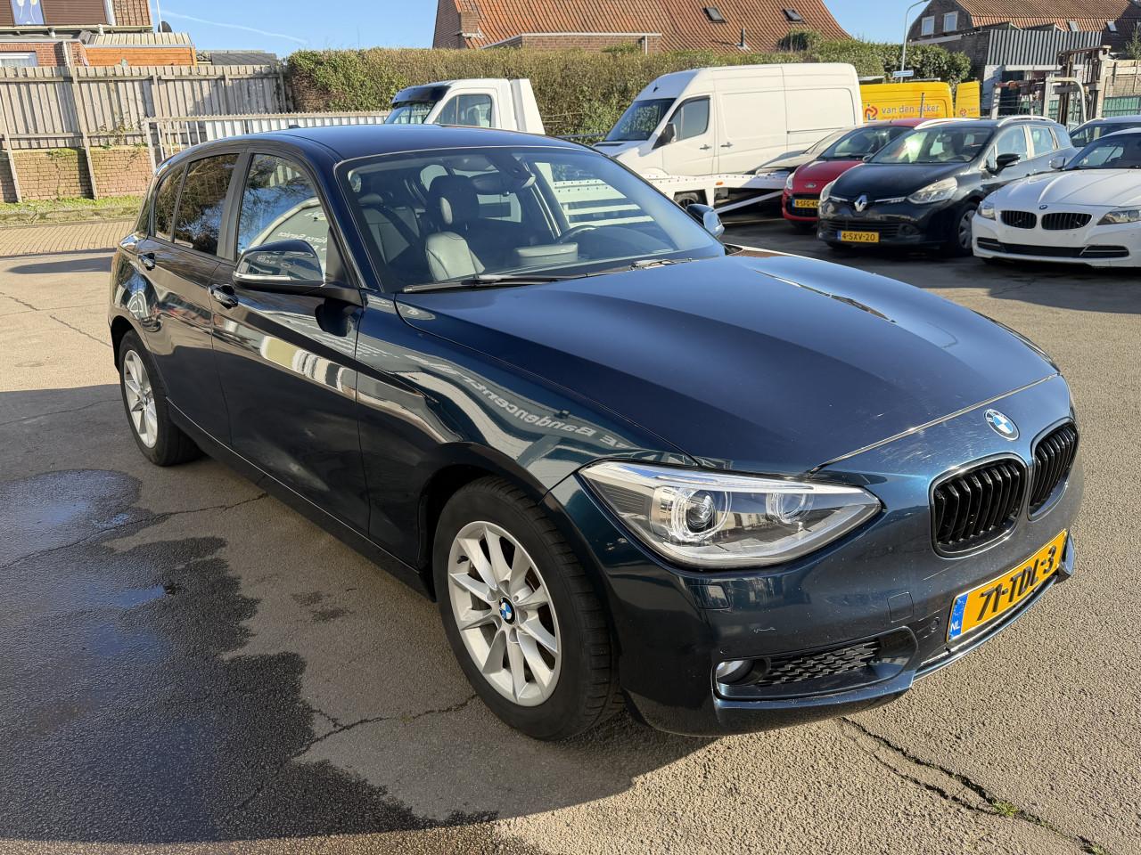 Bmw 1-serie 116i Business+ 5 deurs Bouwjaar 2012 AUTOMAAT NAP ! ! !