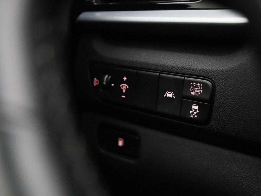 Kia Niro 1.6 gdi hybrid dynamicline | automaat | parkeer sensoren | apple c
