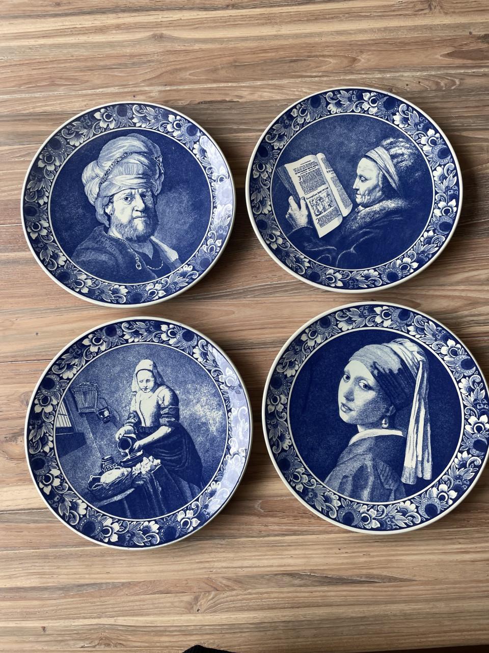 4 Delfs blauwe borden