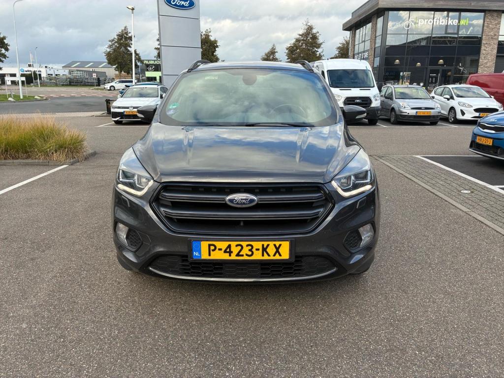 Ford Kuga 1.5 ecoboost st line automaat i awd i trekhaak