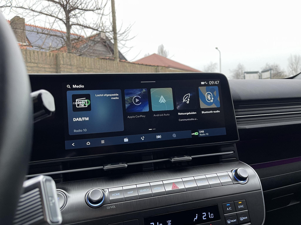 Hyundai Kona 1.6 gdi hev comfort smart | elek. achterklep | stuur- + stoelv