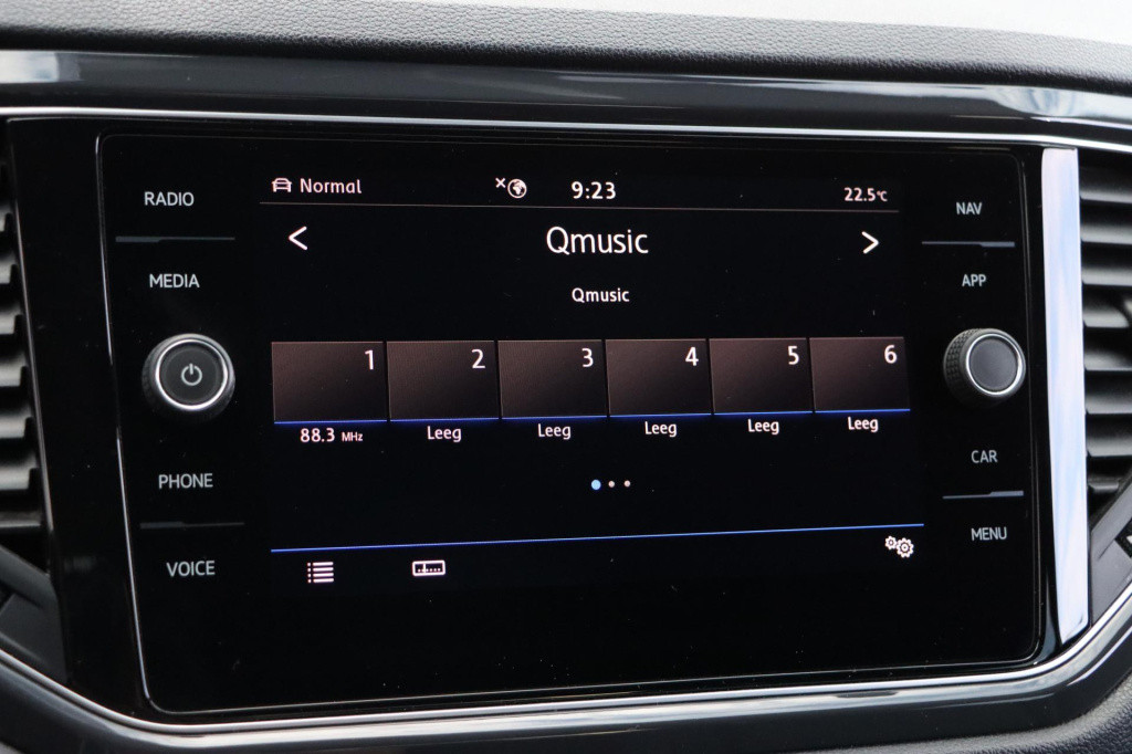 Volkswagen T-roc 1.5 tsi sport 150pk dsg7