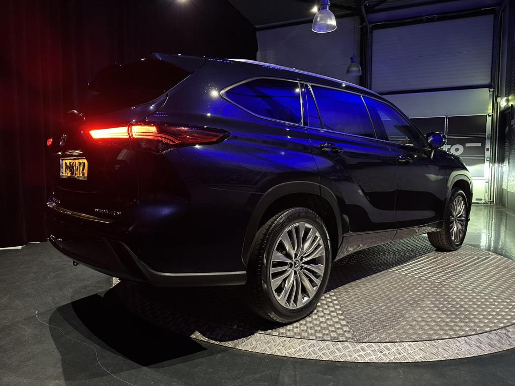 Toyota Highlander 2.5 awd hybrid executive 7 persoons *origineel nl*pano*tr
