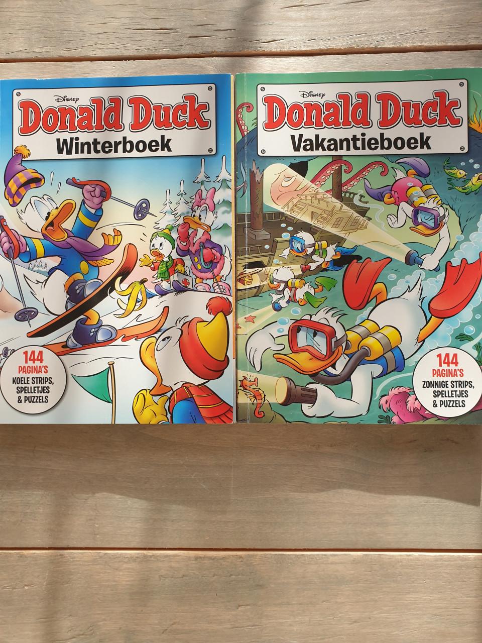 2 Donald  Duck vakantie boeken