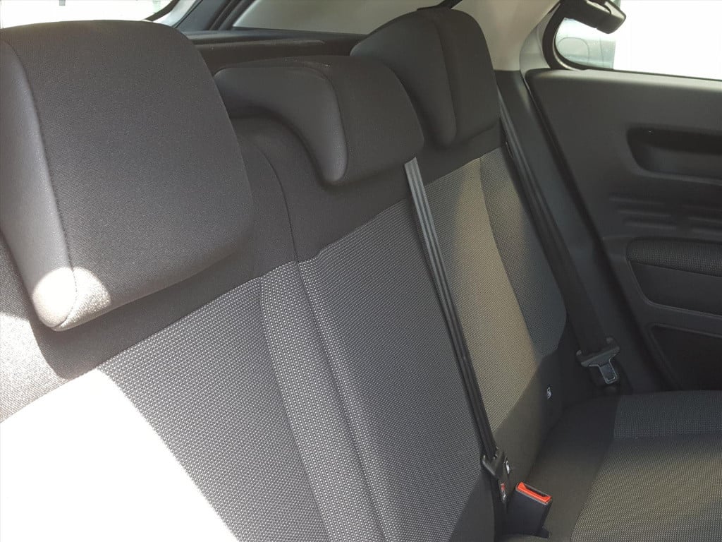 Citroen C4 Cactus vti 82pk airdream shine etg5 automaat navigatie | trekhaa