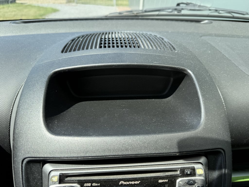 Peugeot 107 1.0-12v xs airco 3-drs