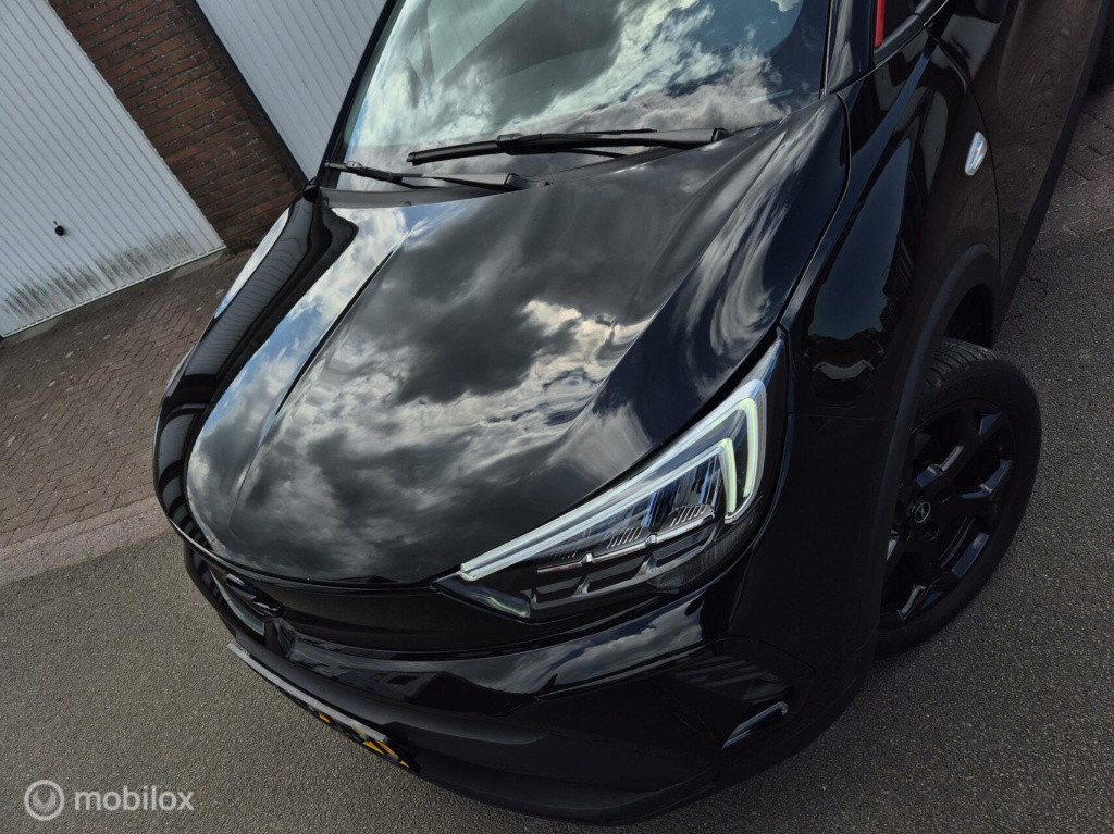 Opel Crossland X 1.2 turbo gs-line / btw auto / fabrieksgarantie