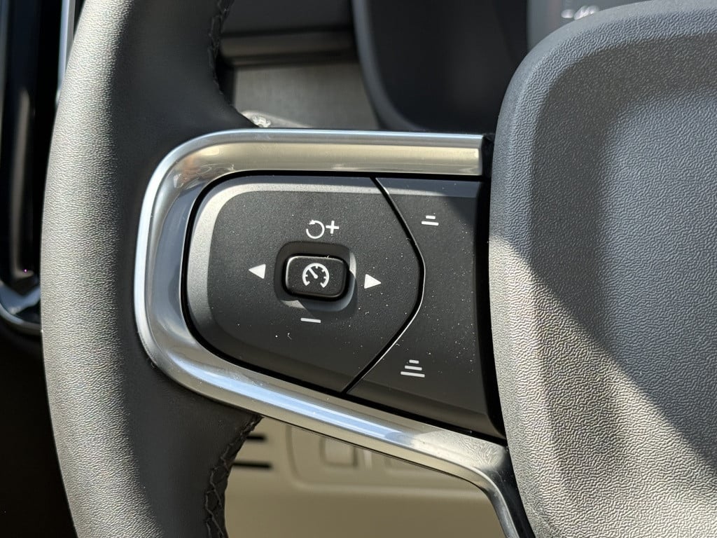 Volvo XC40 t5 262pk recharge inscription| panodak| adap.cruise| 360camera|