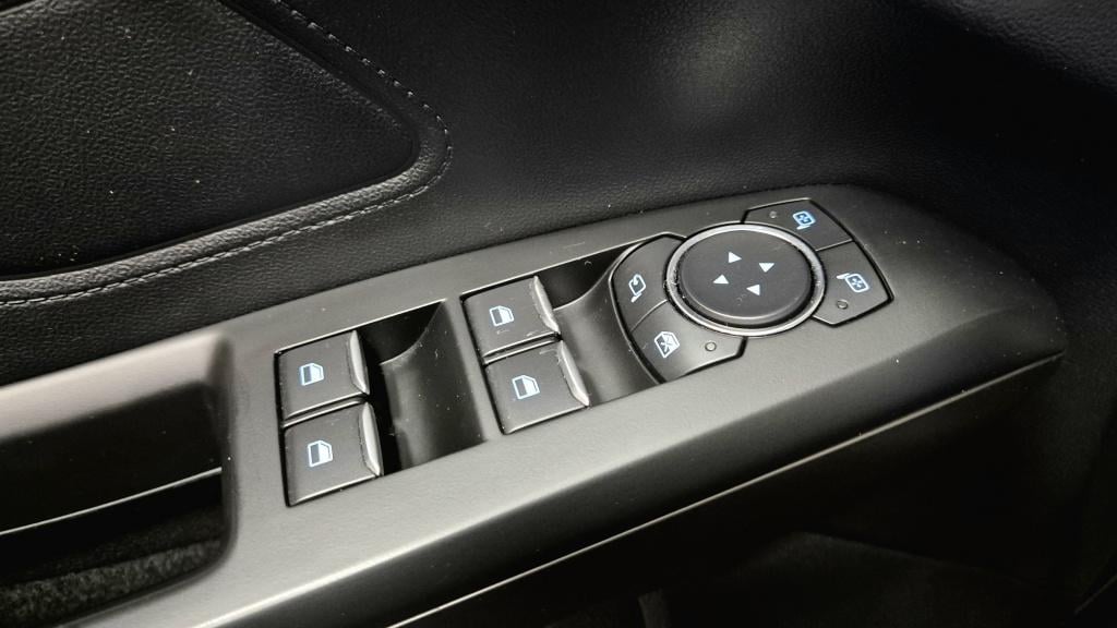 Ford Focus wagon st line x business 1.0 ecoboost hybrid | camera | lane ass