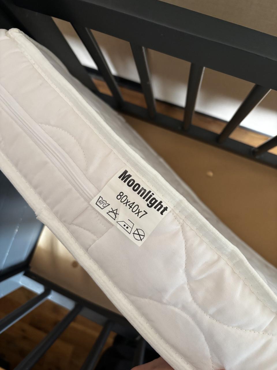 Wiegje / babybedje antraciet incl matras
