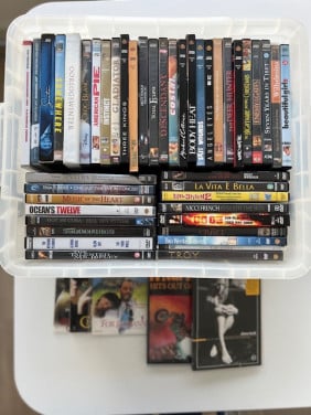 49 DVD's (film en muziek)