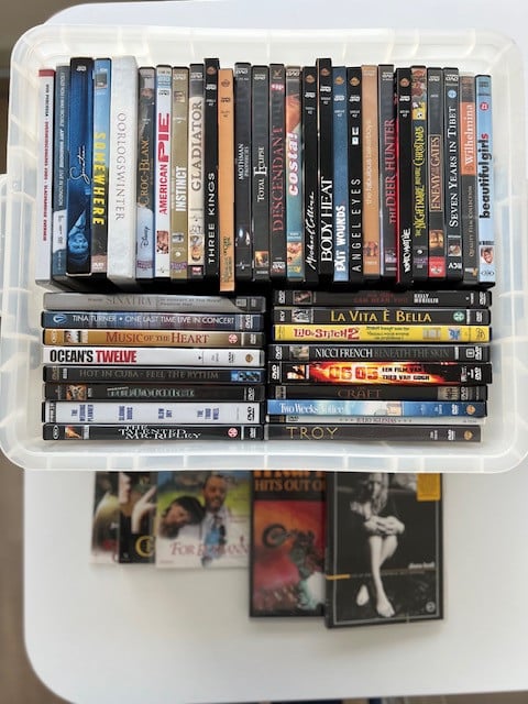 49 DVD's (film en muziek)