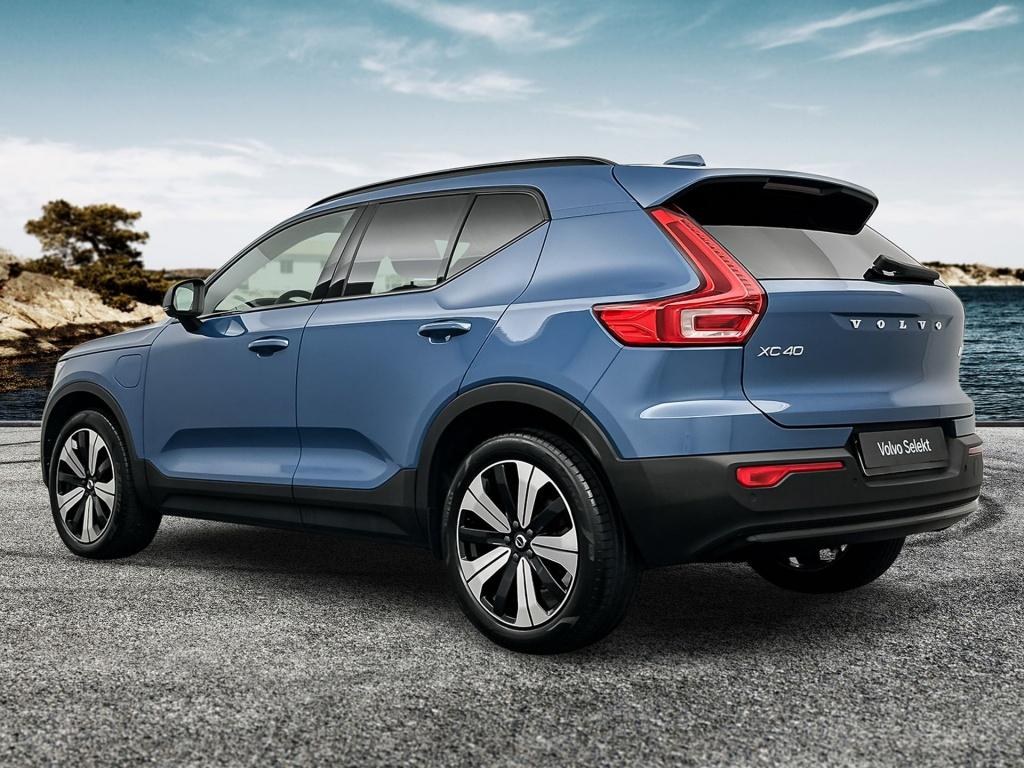 Volvo XC40 t5 262pk recharge ultimate dark | adap.cruise| panodak| trekhaak