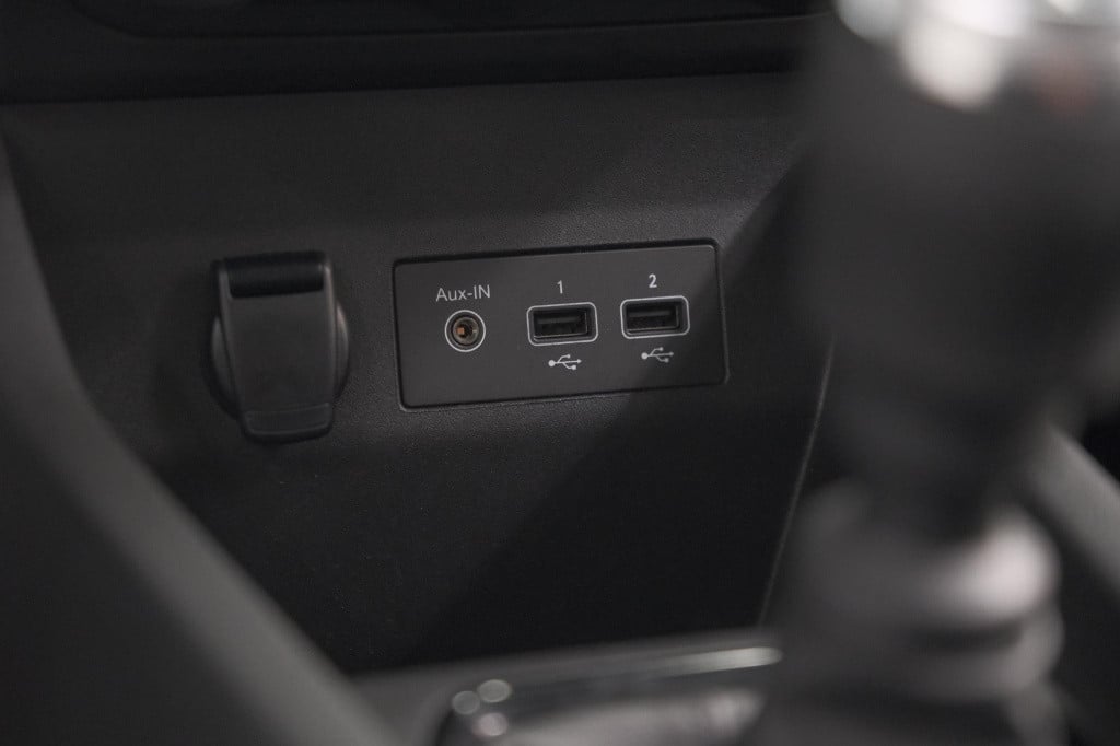 Renault Clio tce 90 equilibre | parkeersensoren | apple carplay | navigatie