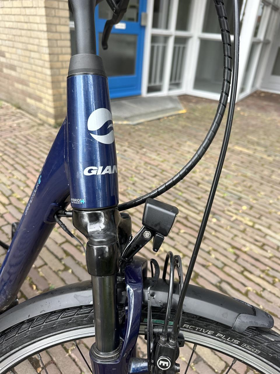 E bike Giant