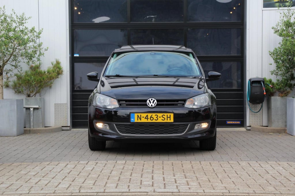 Volkswagen Polo 1.2 tsi highline - trekhaak - stoel verw - schuifkanteldak 