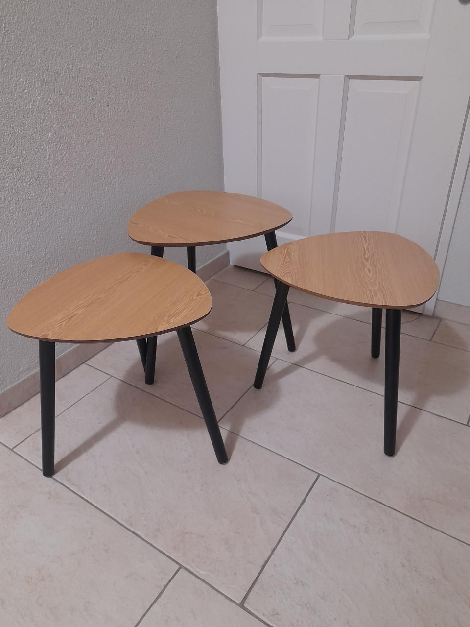 3 Delige tafel set  (in goede nette staat )