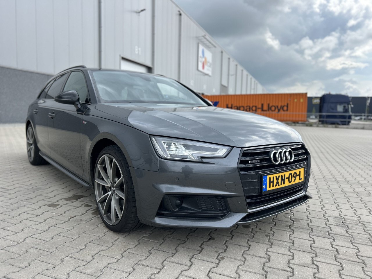 Audi A4 Avant 2.0 TDI quattro Sport S-LINE/TREKH/APK/S4/