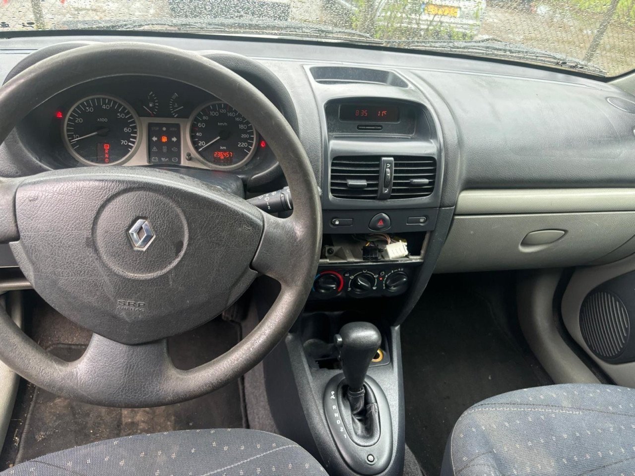 Renault Clio 1.4-16V Automaat
