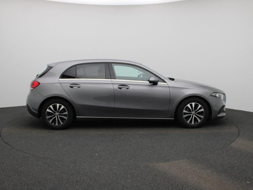 Mercedes-Benz A-Klasse 180 business solution | automaat | navigatie | achte