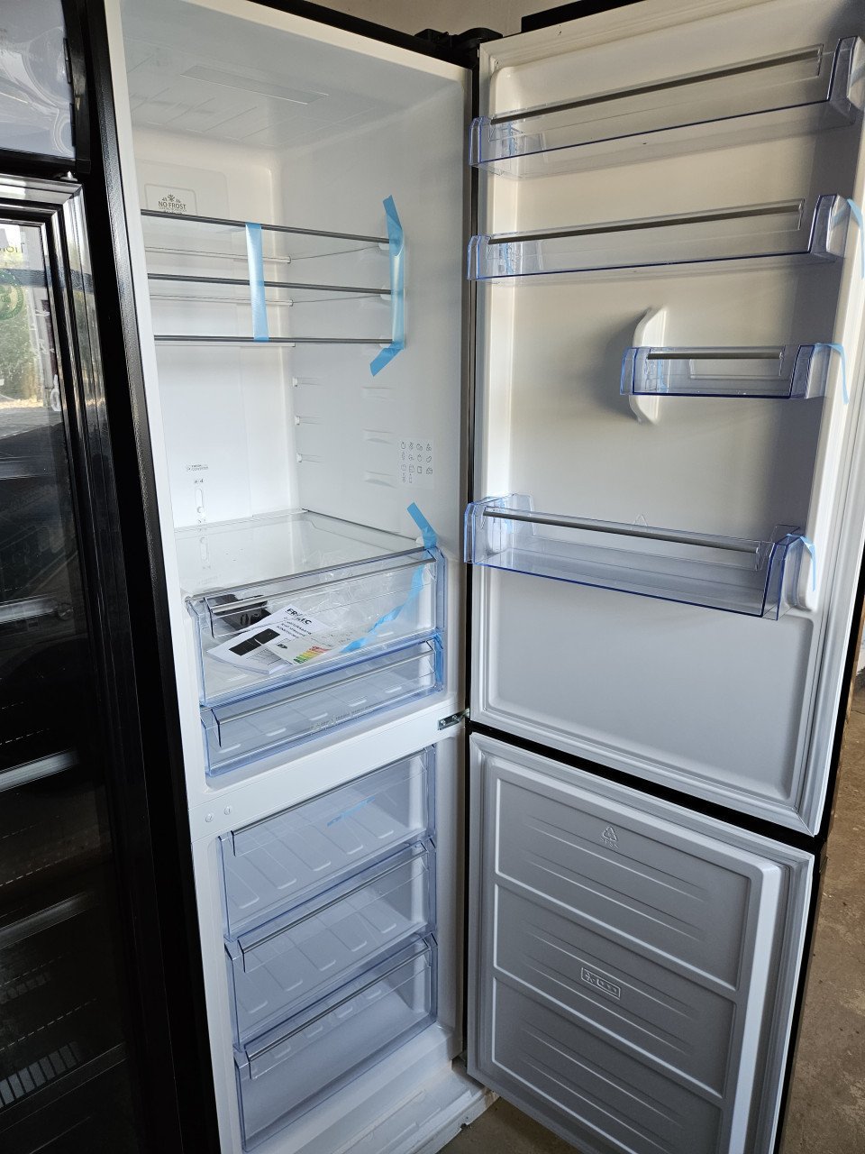 Koelkast 70 cm breed RVS
