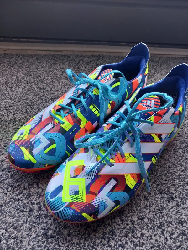 Adidas voetbalschoenen limited edition