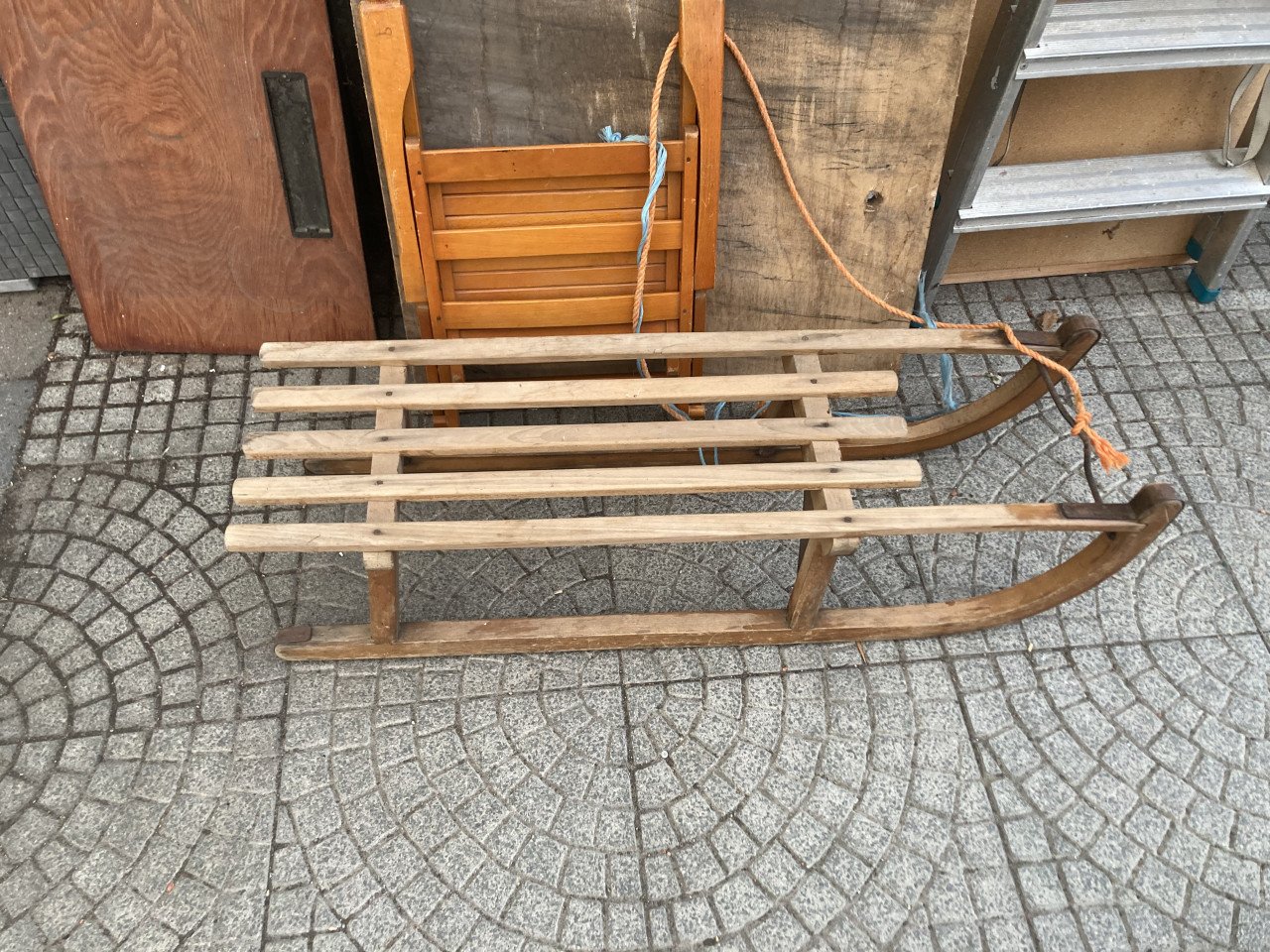 Houten slee