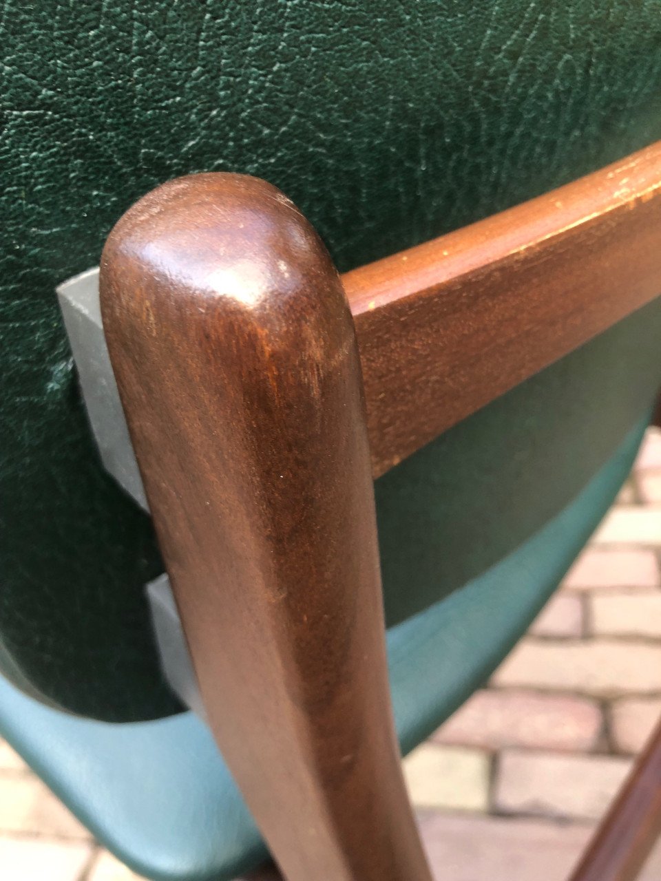 4 vintage eettafel stoelen.