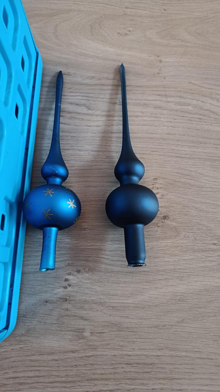 Partij blauwe kerstballen