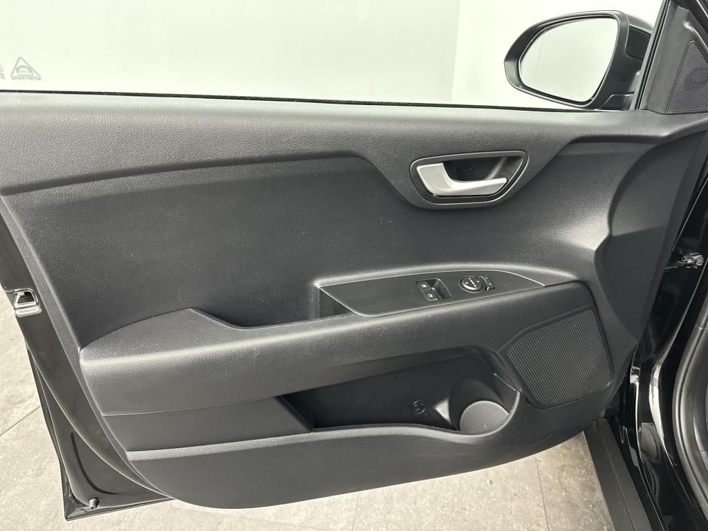 Kia Stonic 1.0 t-gdi mhev dynamicline | 120 pk | camera | led | apple carpl