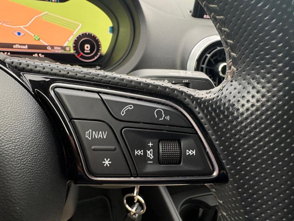 Audi A3 sportback 1.5 tfsi cod sport s line edition