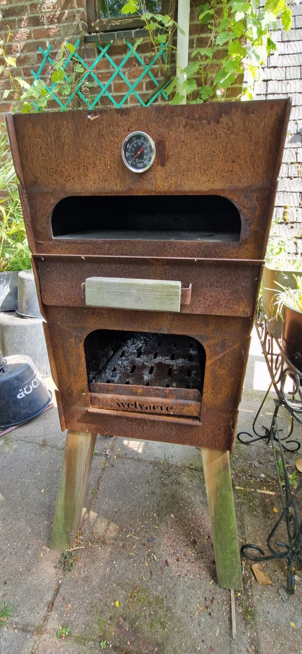 Kachel, pizza oven en bbq van welvaere