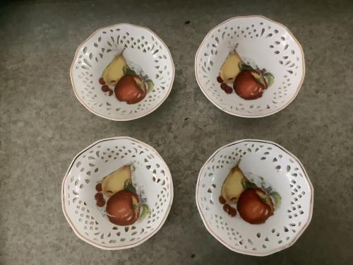 4 Vintage Schaaltjes