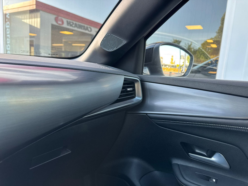 Opel Mokka 1.2 turbo gs black pack (model 2025)