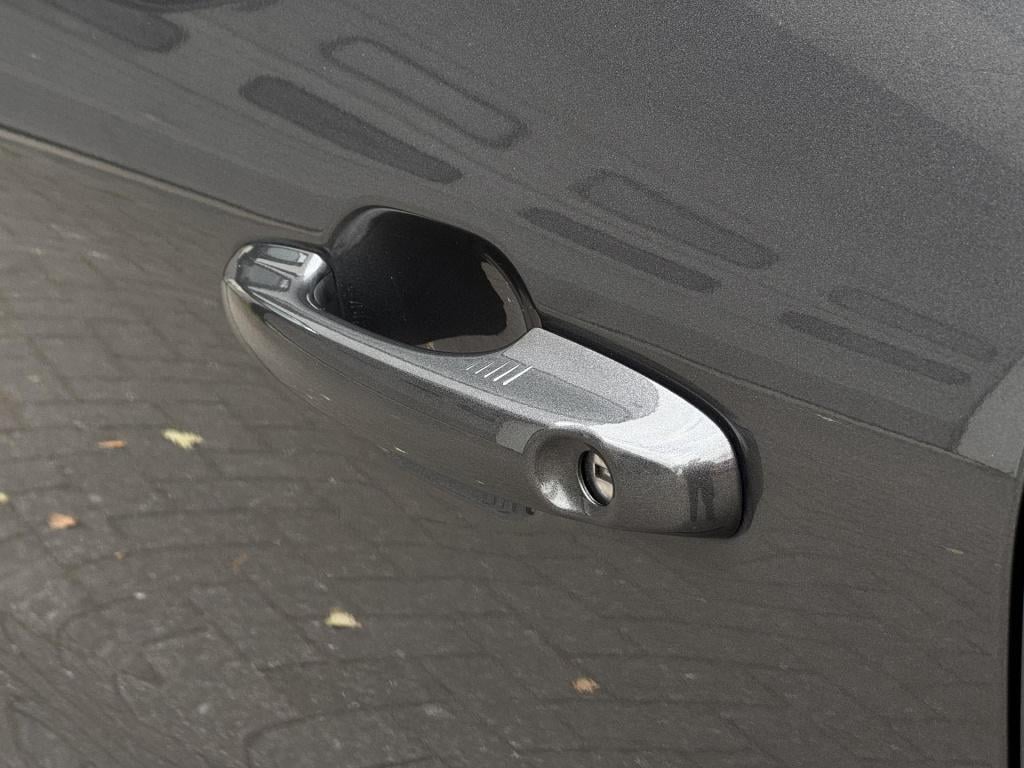 Ford Kuga 2.5 phev titanium soh 93% trekhaak, nl-auto winter pack