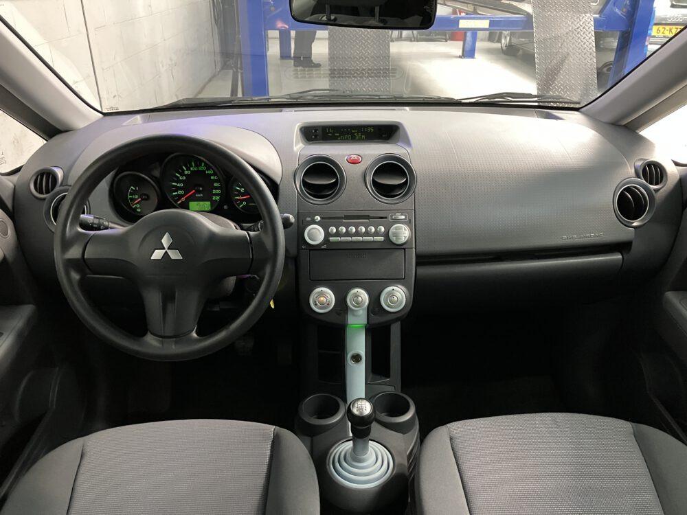 Mitsubishi Colt 1.3 Invite