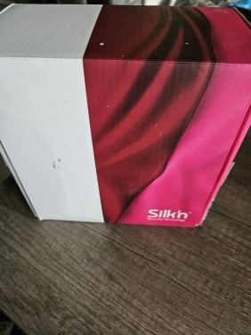 Zgan Silk'n Huidverjongingsapparaat - ReVit Essential in zeer nette staat