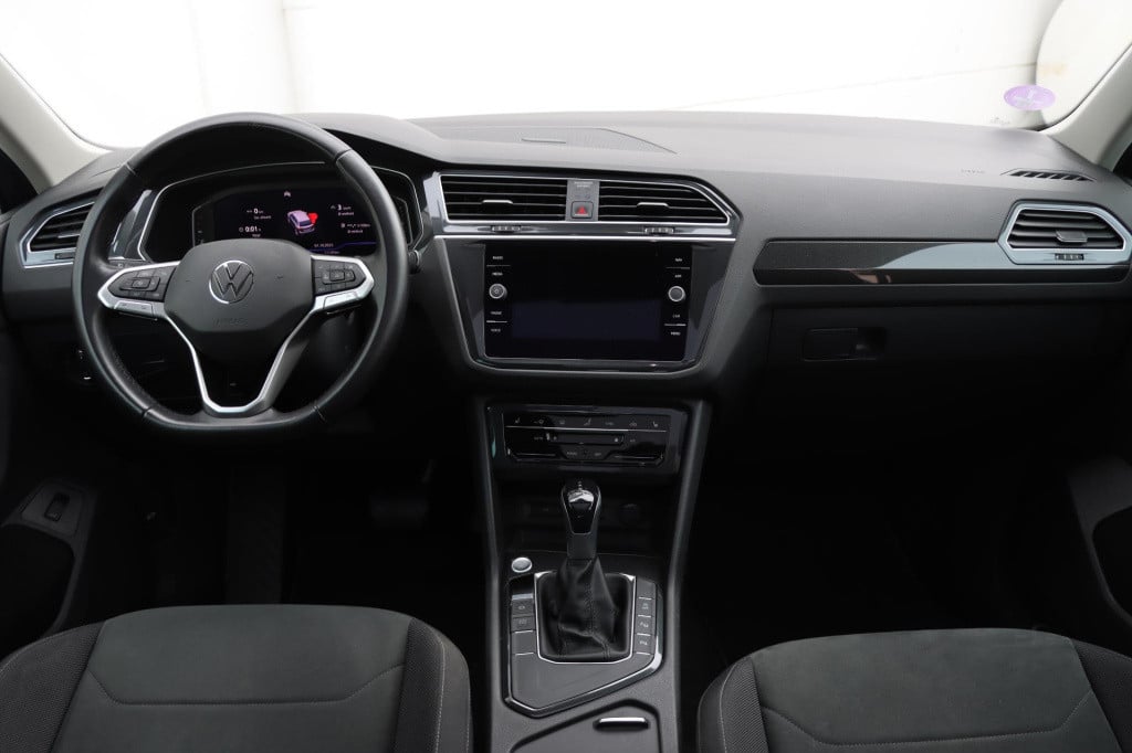 Volkswagen Tiguan 1.5 tsi elegance