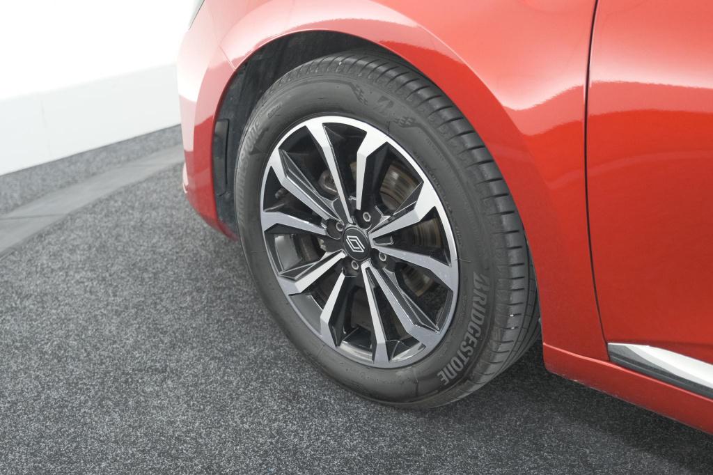 Renault Clio tce 90 gpf techno | 360 camera | adaptieve cruise control | na