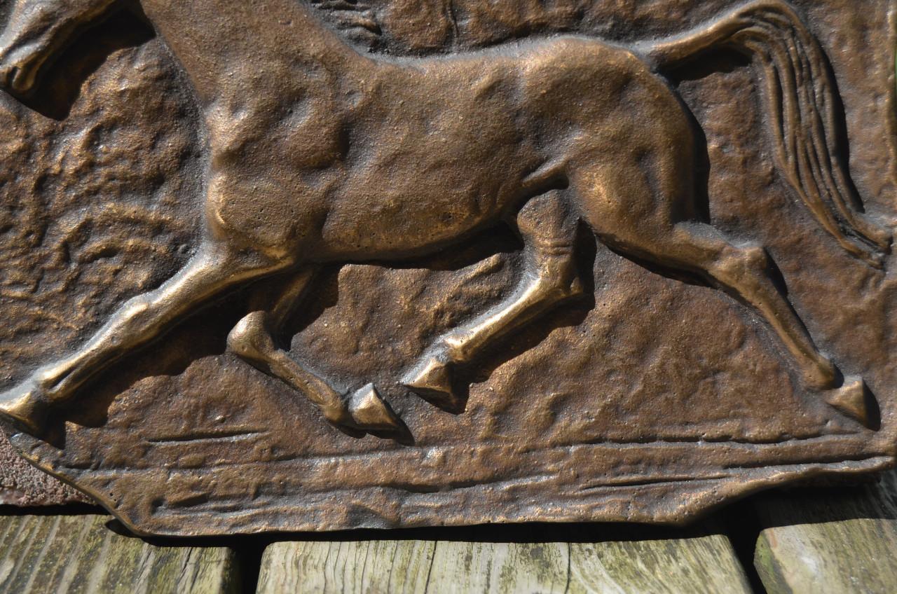 Plaquette van een dravend paard, mooie kwaliteit!