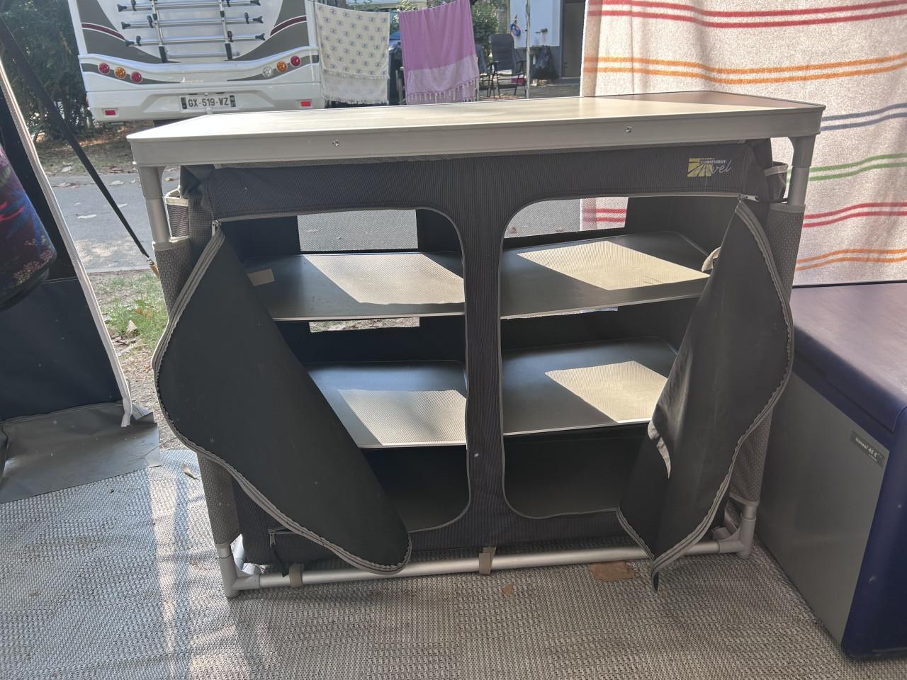 Camping kast in goede staat
