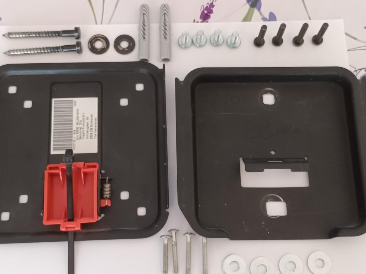 Vogels ophangbeugel, type Wall2005 om tv op te hangen