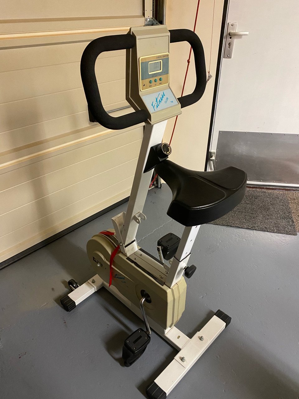 HOME TRAINER